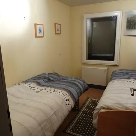 Winterbergappartementen 27-10 公寓